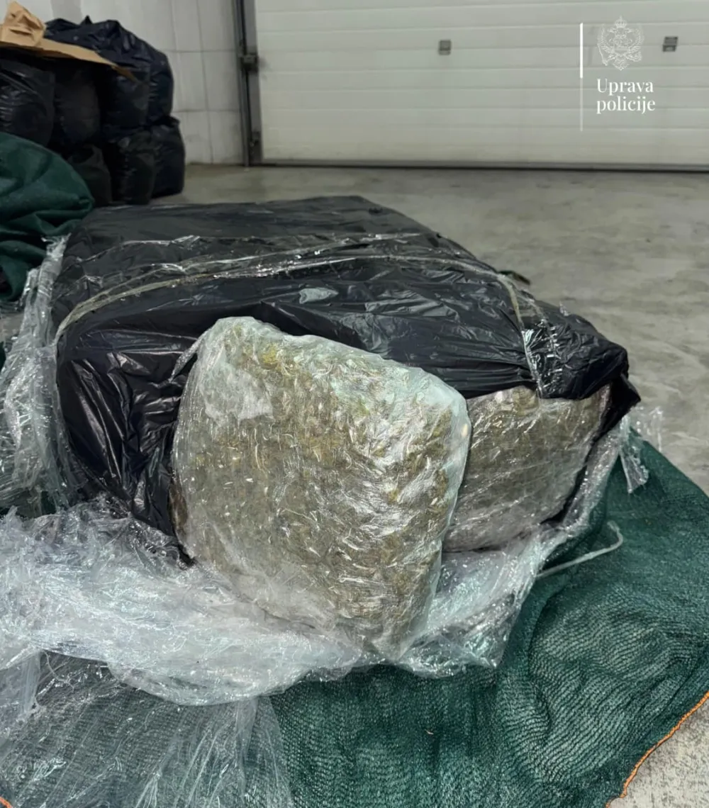 (FOTO) Granična policija spriječila &scaron;verc 63 kilograma marihuane