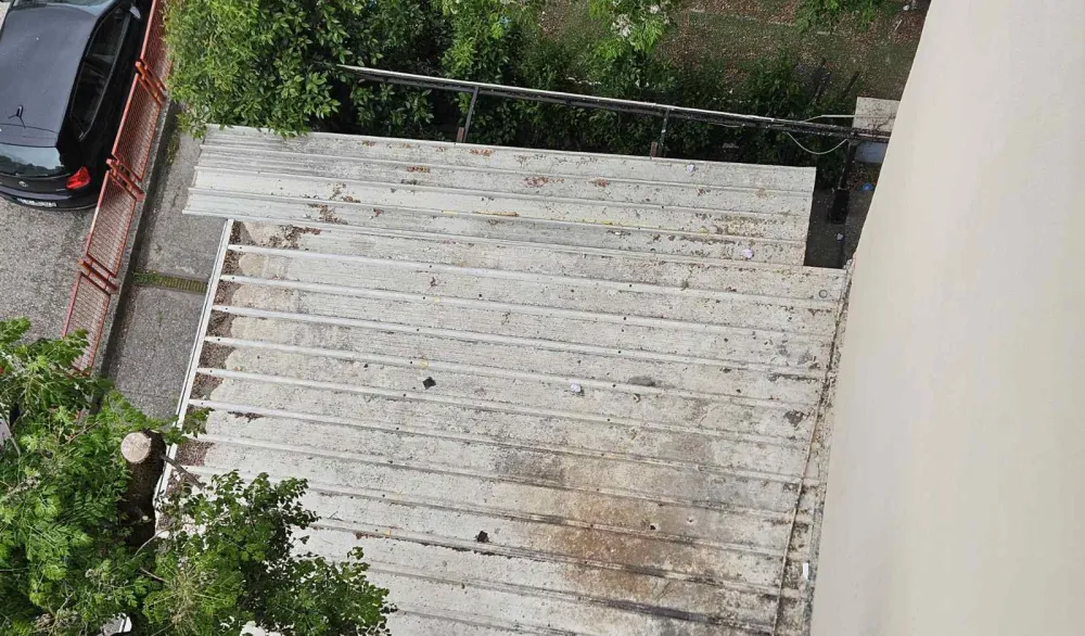 Dva metra razmaka ba&scaron;ti od zgrada obaveza koju državni pravilnik nema