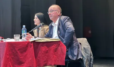 Optužbe za zloupotrebu funkcije i govor mržnje