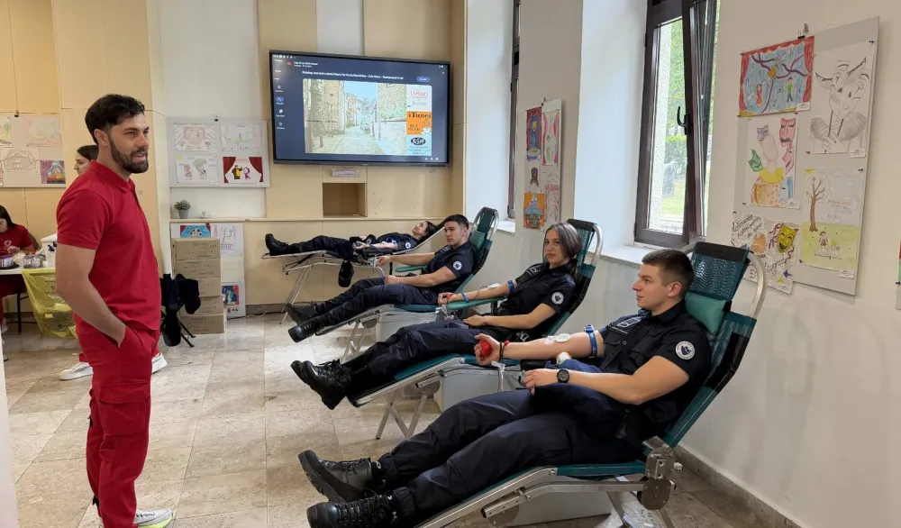 Polaznici Policijske akademije tradicionalno učestvuju u akciji dobrovoljnog davanja krvi