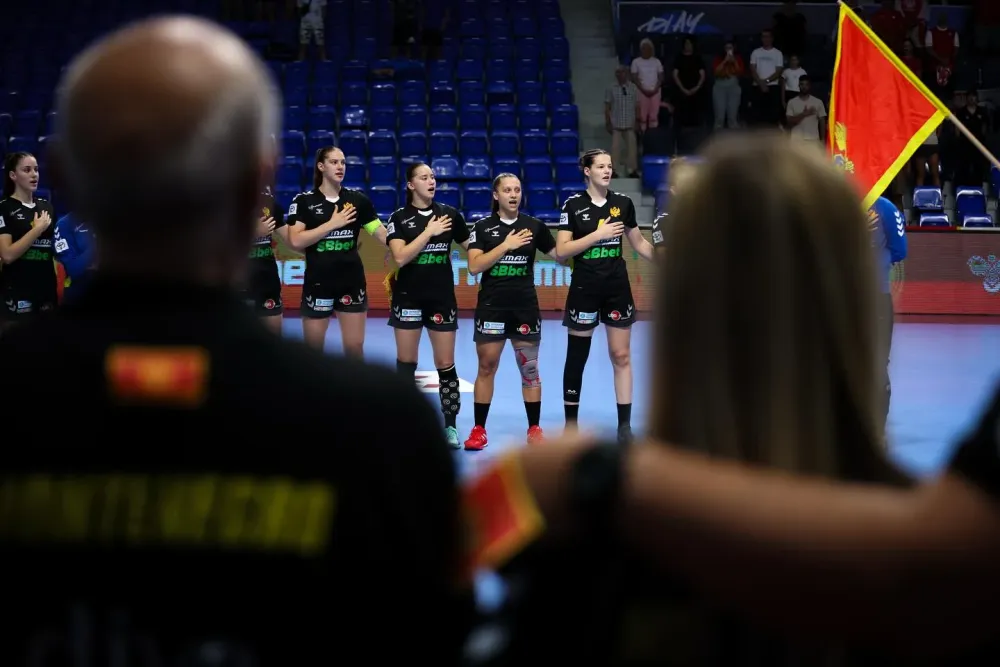 Mlade "lavice" saznale dva rivala