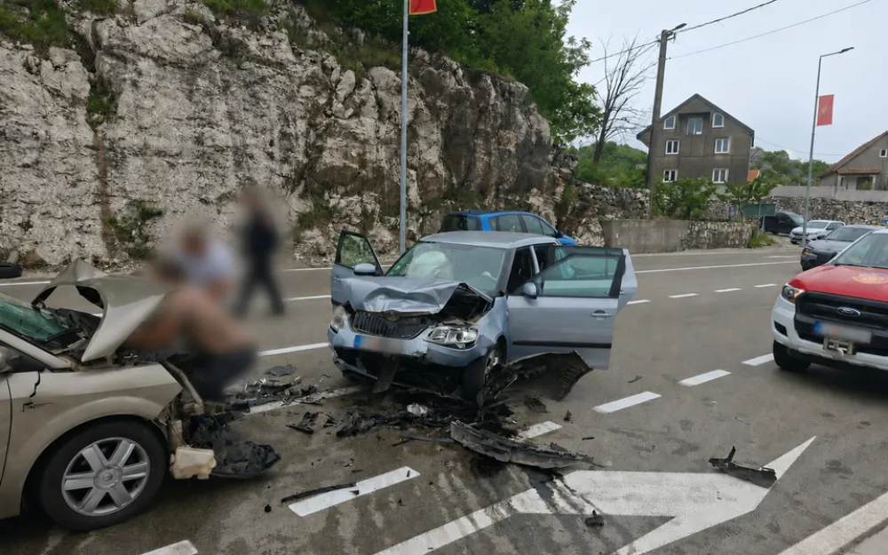 Udes na Kru&scaron;evom Ždrijelu, tri osobe povrijeđene