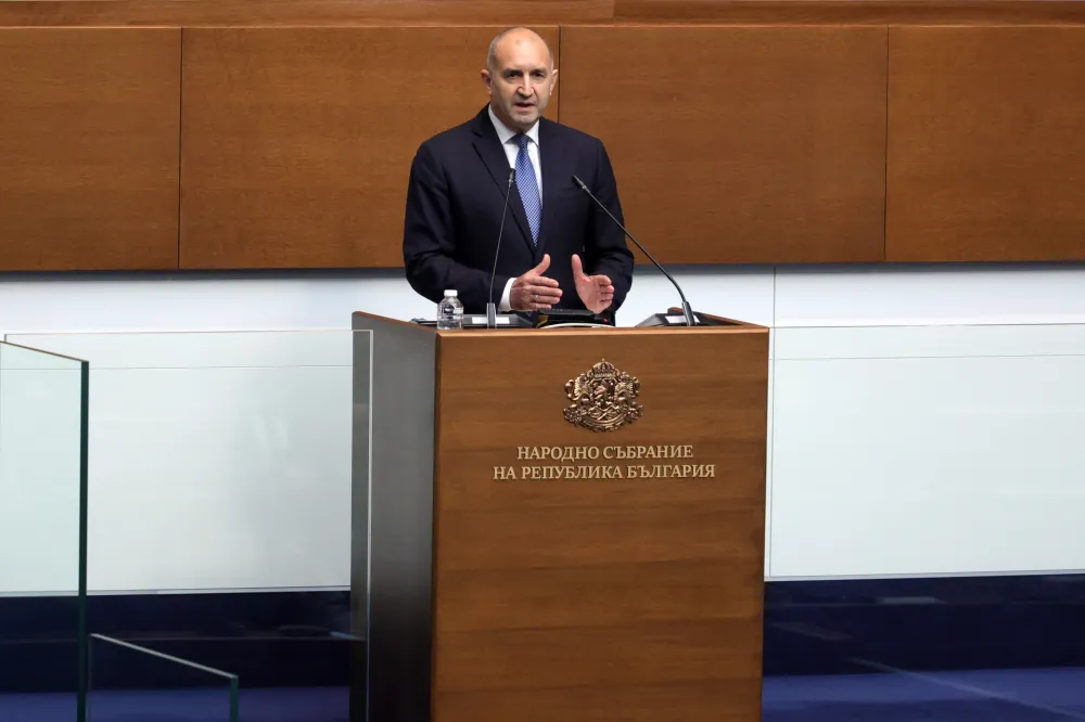 Okončana politička kriza u Bugarskoj: Rumen Radev postao novi premijer