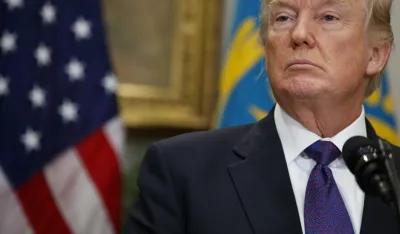 Donald Tramp SAD uvele sankcije za 10 pojedinaca i kompanija zbog pomaganja iranskom sektoru naoružanja