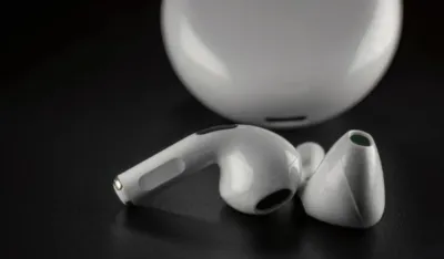 Siri dobija "oči": Stižu nove Apple slu&scaron;alice sa kamerama