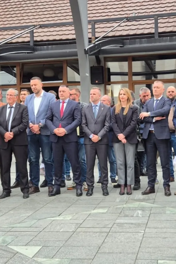 U Gusinju održana centralna proslava povodom 11. maja &ndash; Dana bo&scaron;njačke zastave
