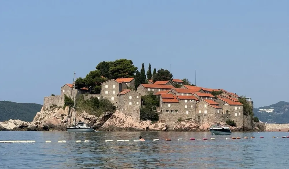 Evropski poslanici: Sveti Stefan i Miločerski park moraju ostati zajednička javna vrijednost