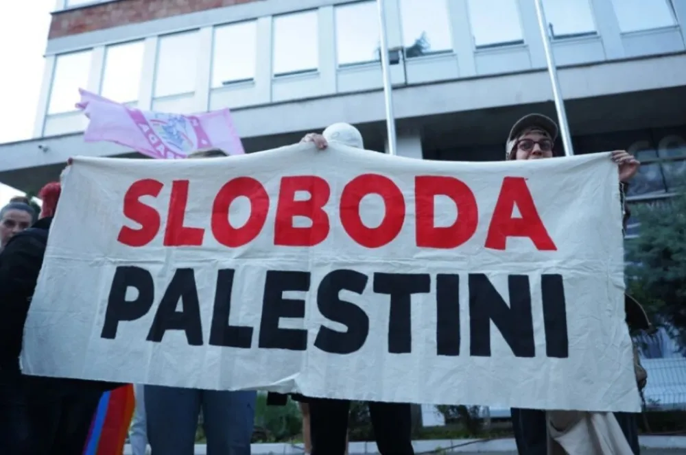 (VIDEO) Muzičari pozvaju na bojkot Evrovizije 2026: Dok Gaza gori, svijet aplaudira Izraelu