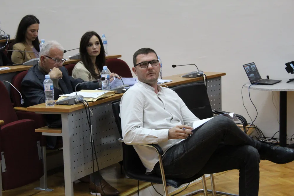 Ivezaj: Divlje objekte bi da legalizuje 1.700 građana