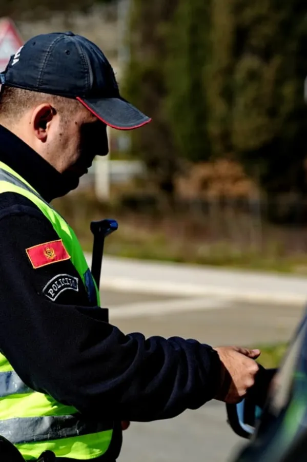 Za 24 sata 17 saobraćajnih nezgoda