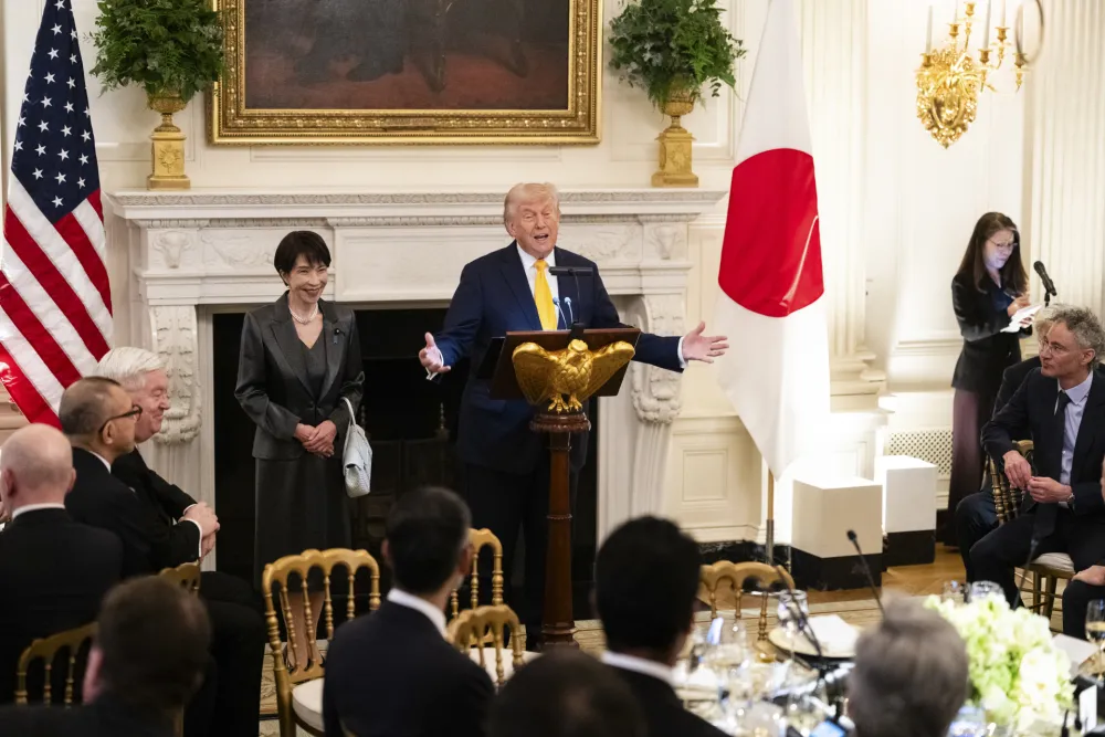 Donald Tramp i predsjednica Japana Sanae Takaiči u martu 2026. godine