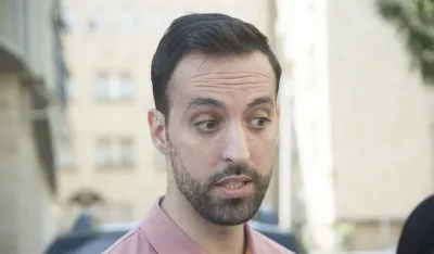 Zirojević: Krapović da se ne krije iza suknje žene