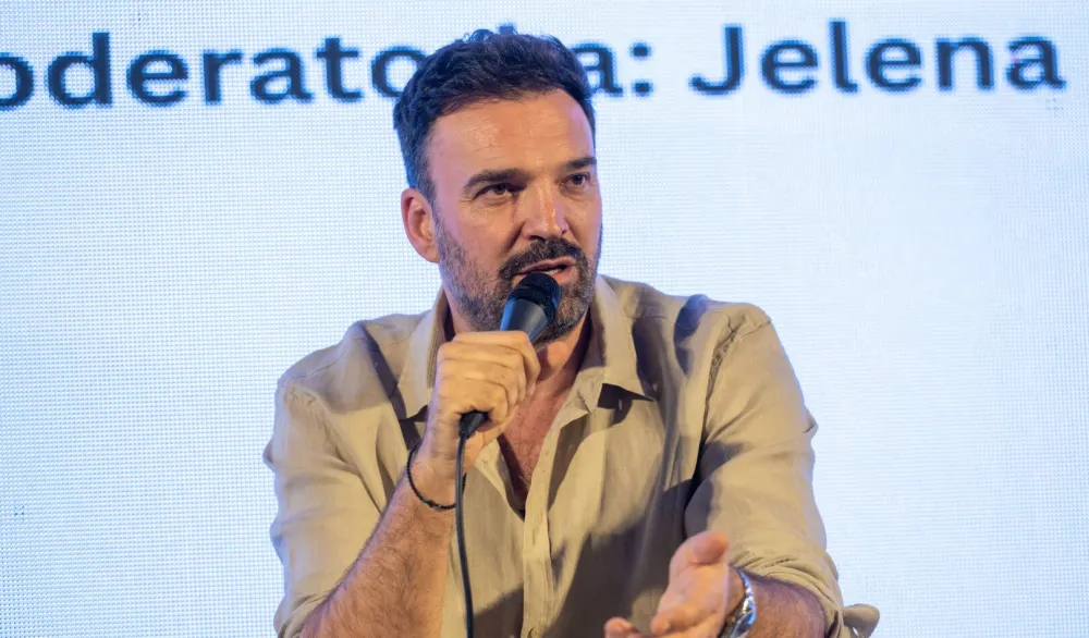 Ivan Bosiljčić na podgoričkom sajmu knjiga