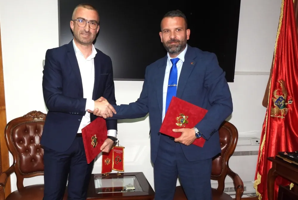 U okviru inicijative "Coca-Cola podr&scaron;ka mladima" 
