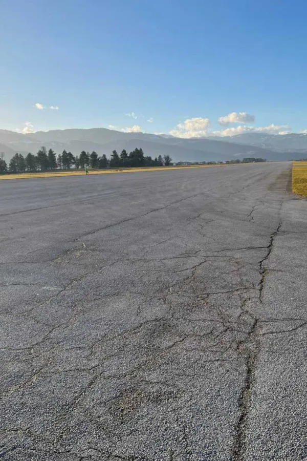&Scaron;tajnmiler najavio radove na reaktivaciji beranskog aerodroma, lokalna uprava zatečena