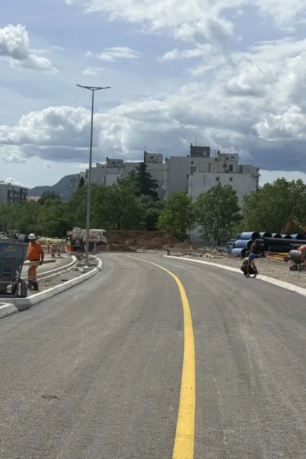 Sporove oko eksproprijacije u Ulici Vojislavljevića nisu zavr&scaron;ili, a saobraćaj pustili