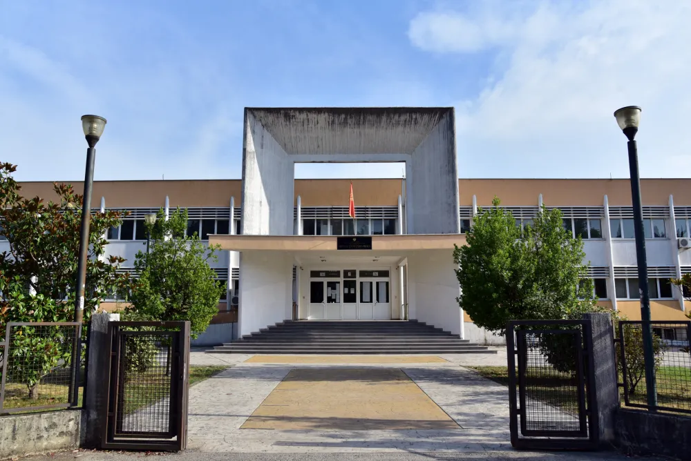 Medicinska &scaron;kola &scaron;kolski list posvetila najboljim đacima