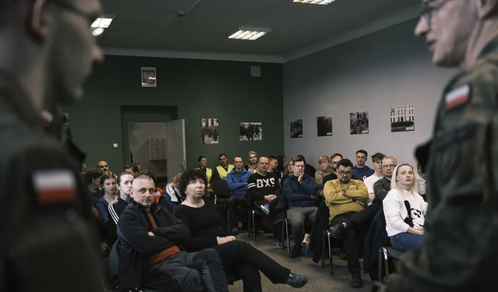 Obuka civila u Poljskoj
