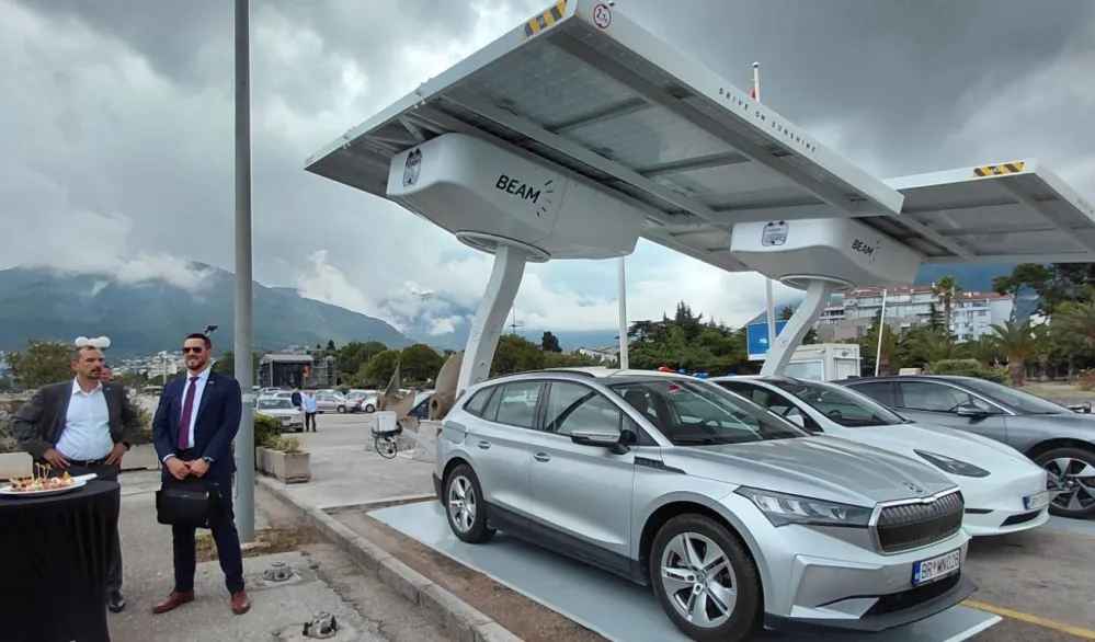 Solarna stanica za napajanje elektirčnih vozila u Baru