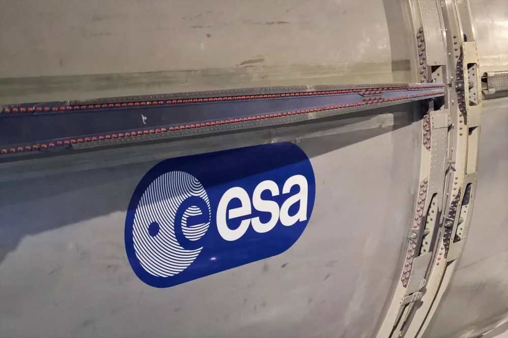 ESA satelit