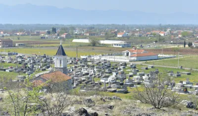 Zeta se nada dogovoru s Tuzima oko groblja i crkve