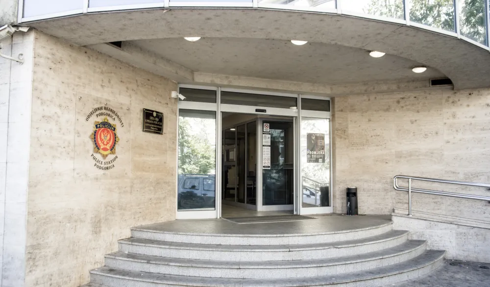UP: Građani da budu oprezni zbog lažnih poruka koje se &scaron;ire u ime Vlade i da ne otvaraju linkove