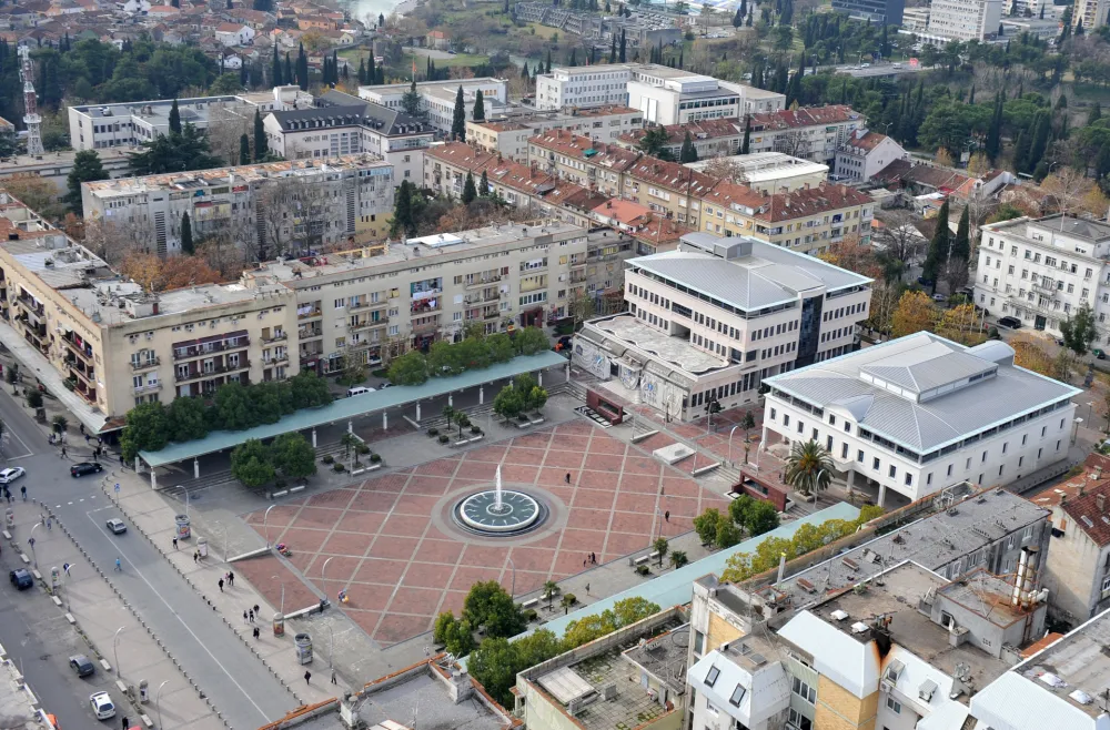 Policija će snimati proslavu na Trgu nezavisnosti, zatvoreno vi&scaron;e ulica u centru grada