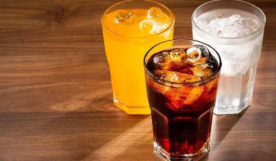 &Scaron;ta se događa s va&scaron;im tijelom kada prestanete da pijete gazirana pića