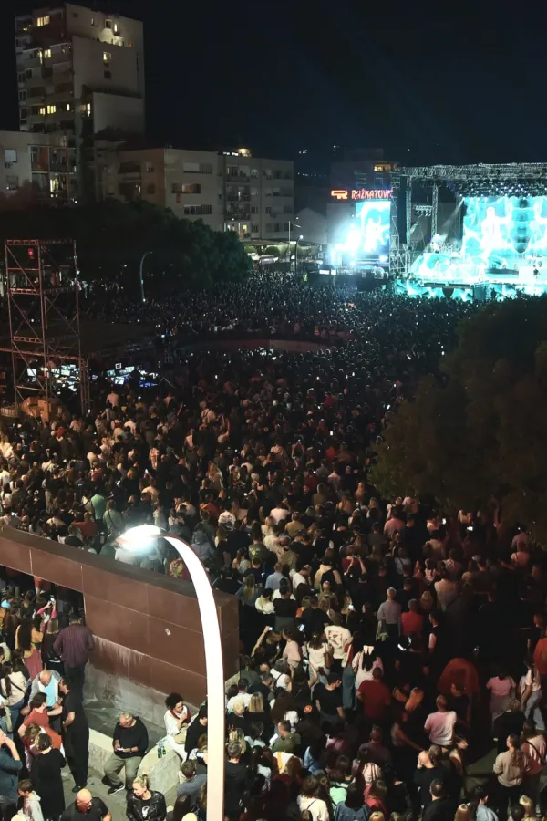 Na koncertu Rikija Martina bilo 18 hiljada ljudi, policija traga za osobom koja je bacila suzavac