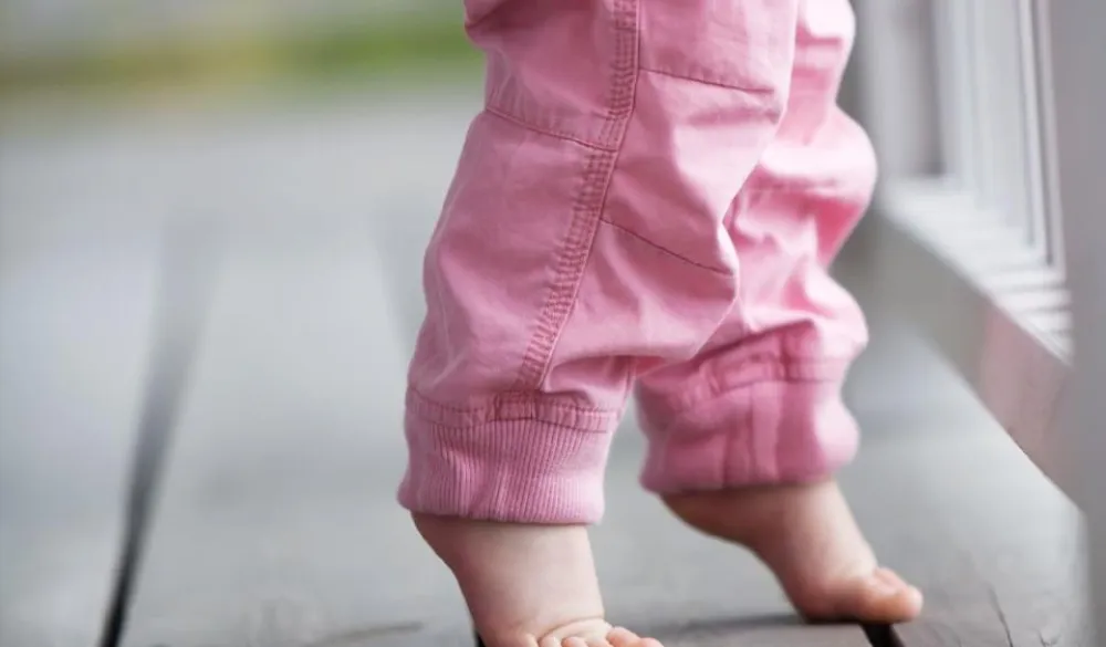 Hodanje na prstima kod djece: Kada je normalno, a kada treba reagovati
