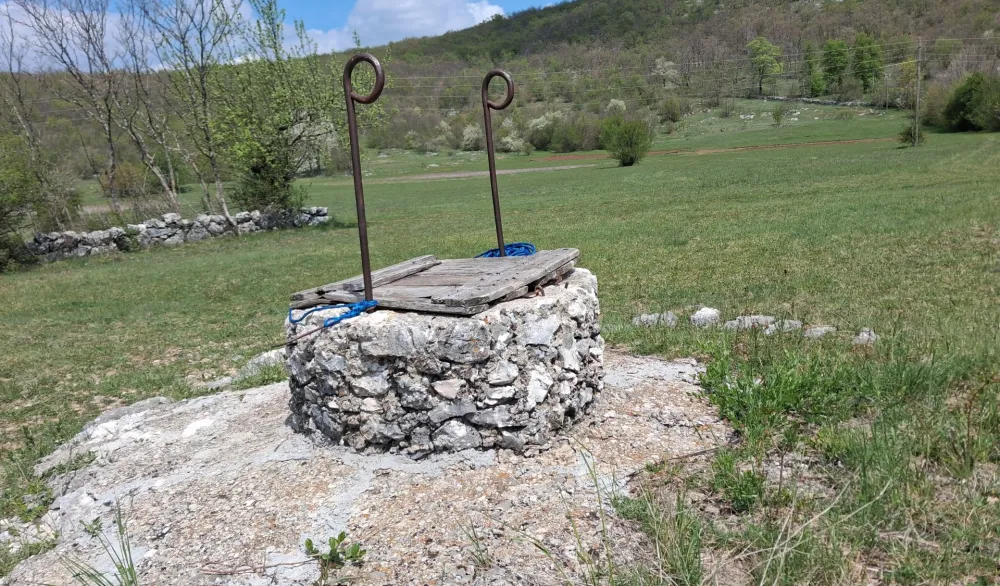 Postojbina Vlada Divca opustjela: U Ivanju vi&scaron;e bunara nego stanovnika