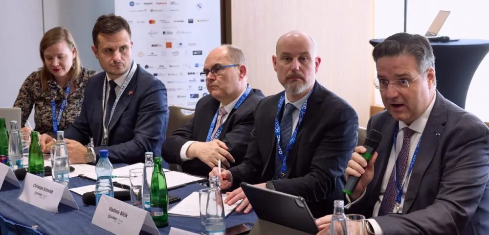 Zenović na GLOBSEC forumu