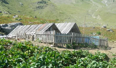 Prazni katuni ispod Komova: Stada sa planina preselila se u pro&scaron;lost