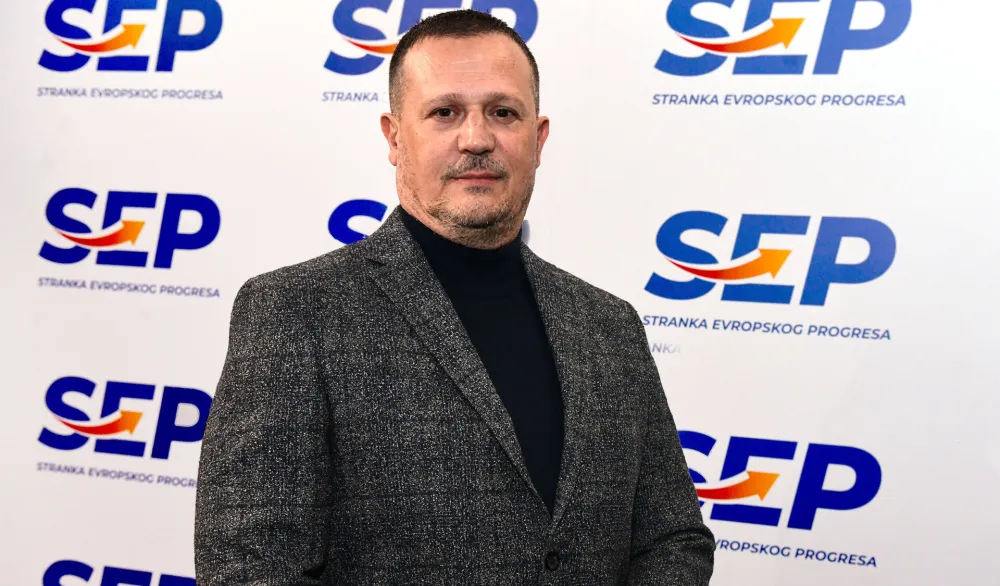 Aleksandar Milo&scaron;ević 