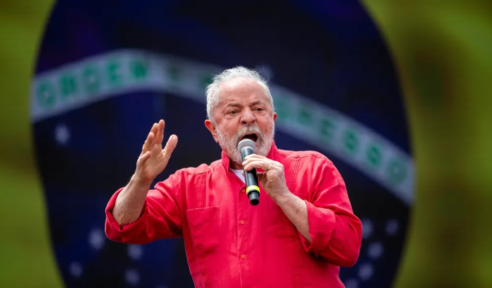 Lula da Silva započeo preventivni tretman radioterapijom