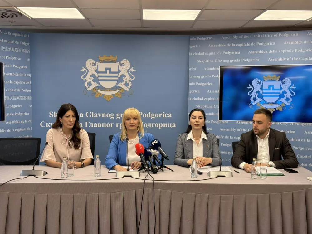 (VIDEO) Borovinić Bojović podnijela ostavku na funkciju predsjednice Skup&scaron;tine Glavnog grada
