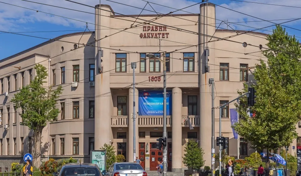 Požar na Pravnom fakultetu u Beogradu, evakuisana zgrada