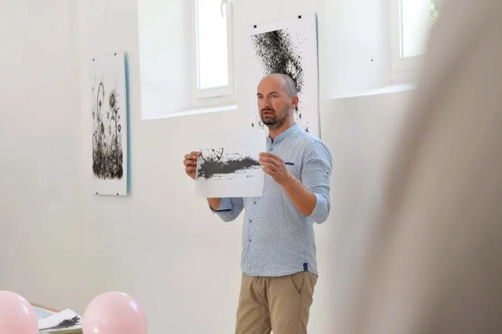 Sito&scaron;tampom do umjetničkog djela
