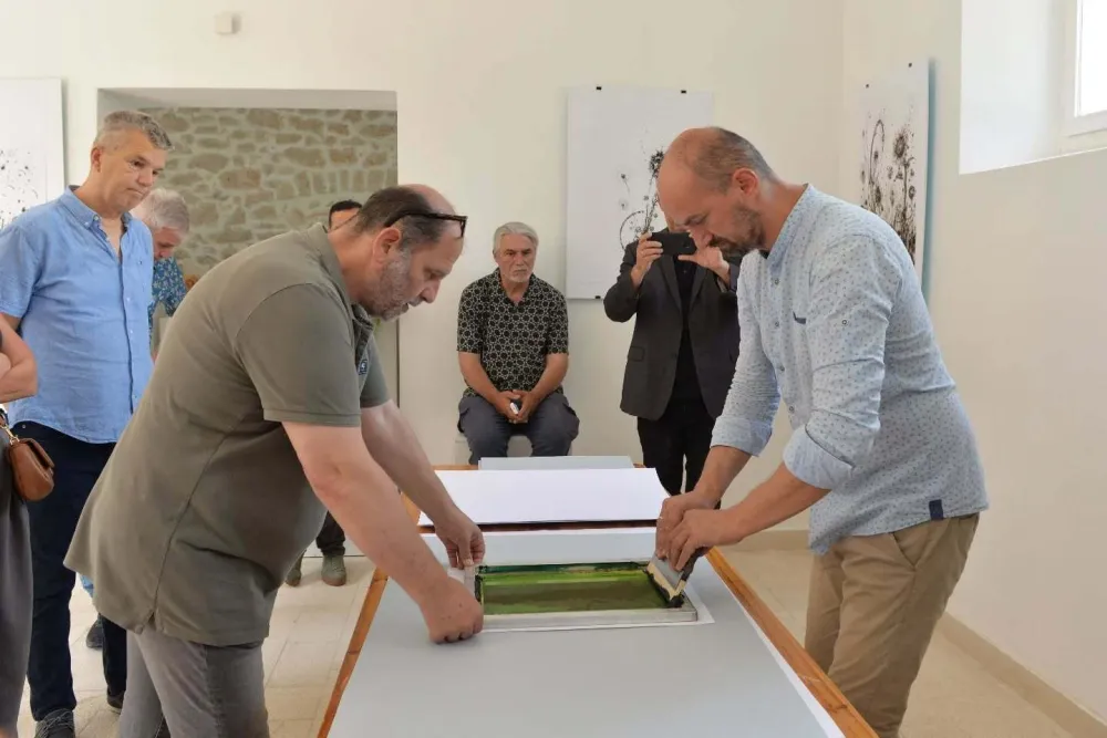 Sito&scaron;tampom do umjetničkog djela