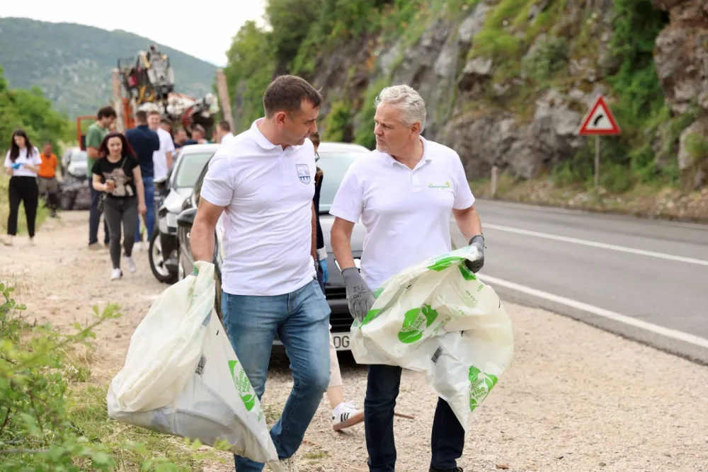 Kampanja "Čuvaj da te čuva" u Danilovgradu i Nik&scaron;iću