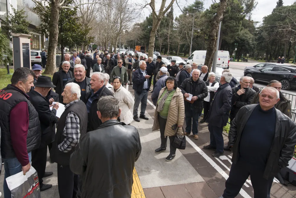 Jo&scaron; jedno minimalno povećanje primanja: Penzije rastu samo 5,3 eura