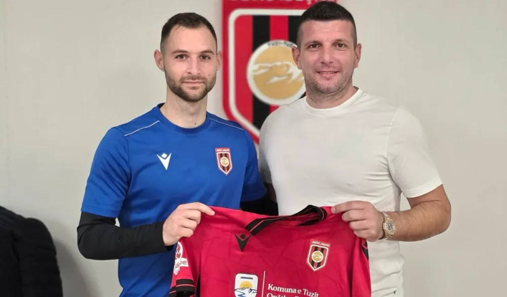 Perović i sportski direktor Dečića Fatos Bećiraj