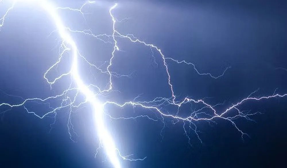 Hrvatsku zahvatilo nevrijeme, temperatura za jedan sat pala deset stepeni