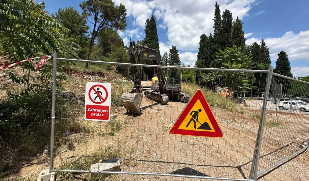 Pola godine probijen rok za izgradnju &scaron;etali&scaron;ta uz brdo Ljubović: Dorađivanje projekta produžilo radove