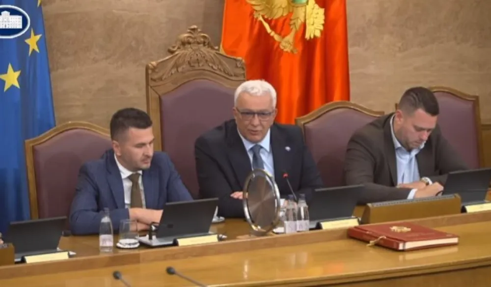 Mandić čestitao princu Nikoli Petroviću i najavio povraćaj imovine
