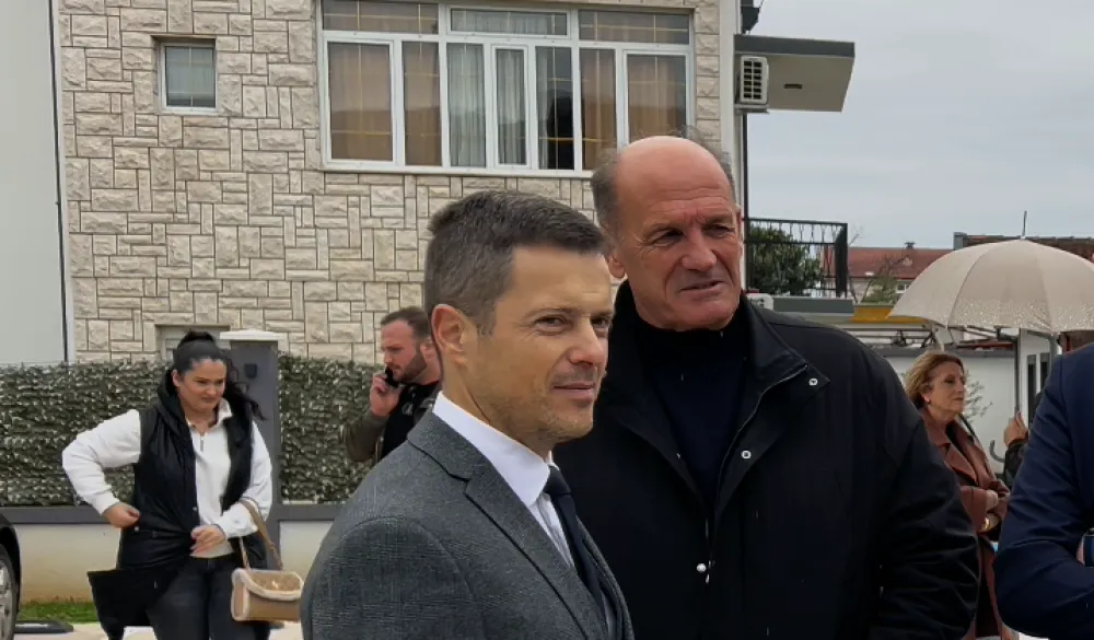 Mujović i Zečević 