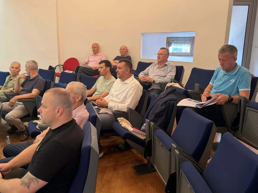 Prisustvo 19 od ukupno 24 delegata