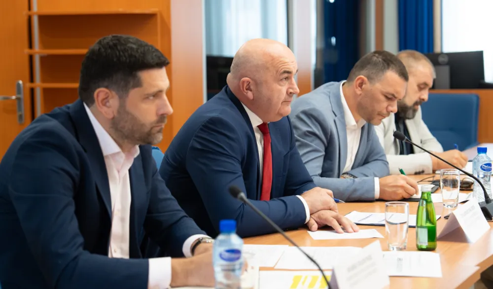 Joković: Bune se farmeri koji se ne mire sa promjenama