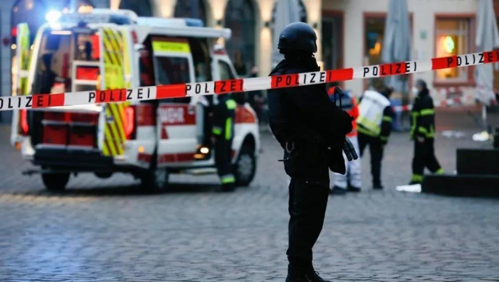 Kraj drame u Dortmundu: Predao se mu&scaron;karac koji je pucao na policajca