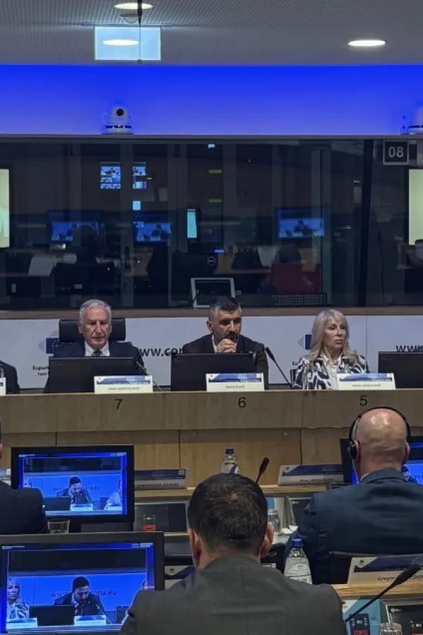 U Briselu održan sastanak ZSO Komiteta regiona EU i Crne Gore: Informacije o benefitima članstva predočiti i građanima EU